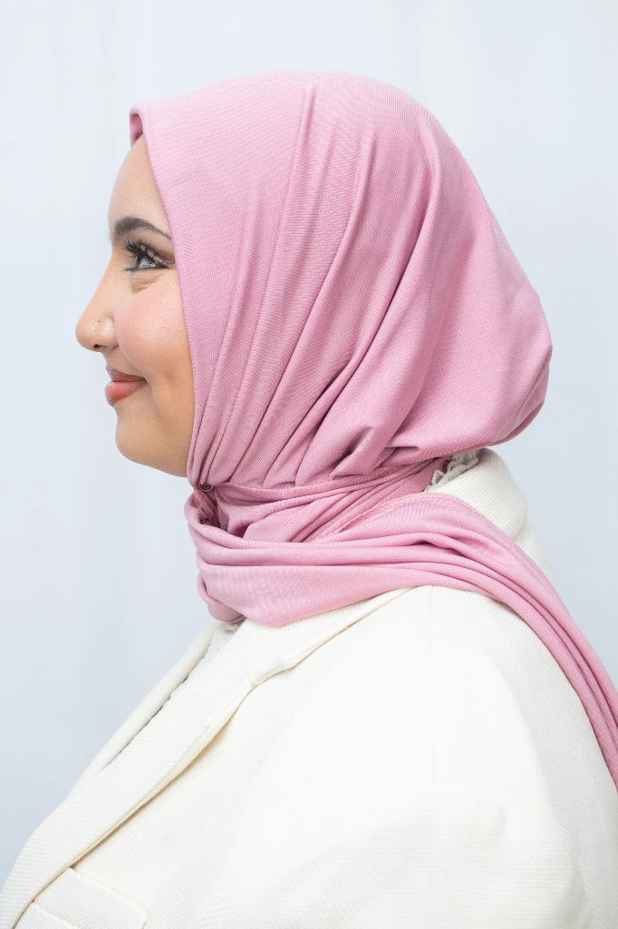 Instant Hijab met Knopen - Eenvoudig te Dragen byOumich